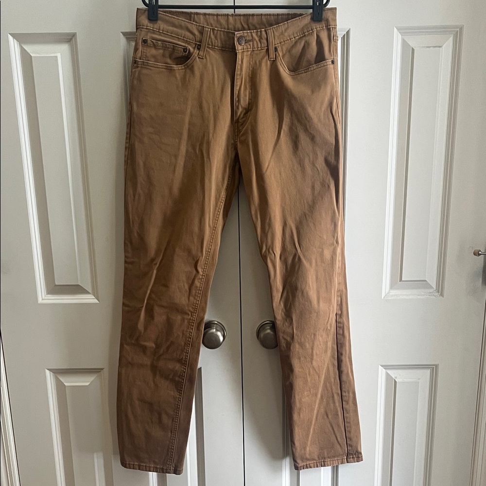 Levi's 541 khaki pants 34x36